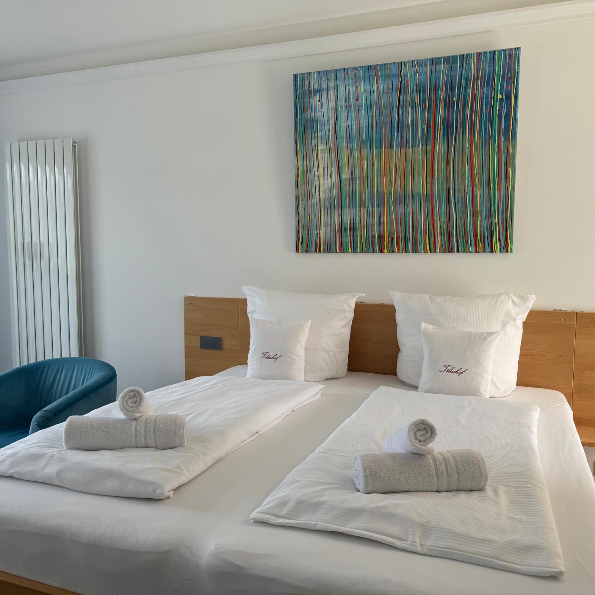 Weingut Tiliahof Bed and Breakfast Brauneberg Buitenkant foto