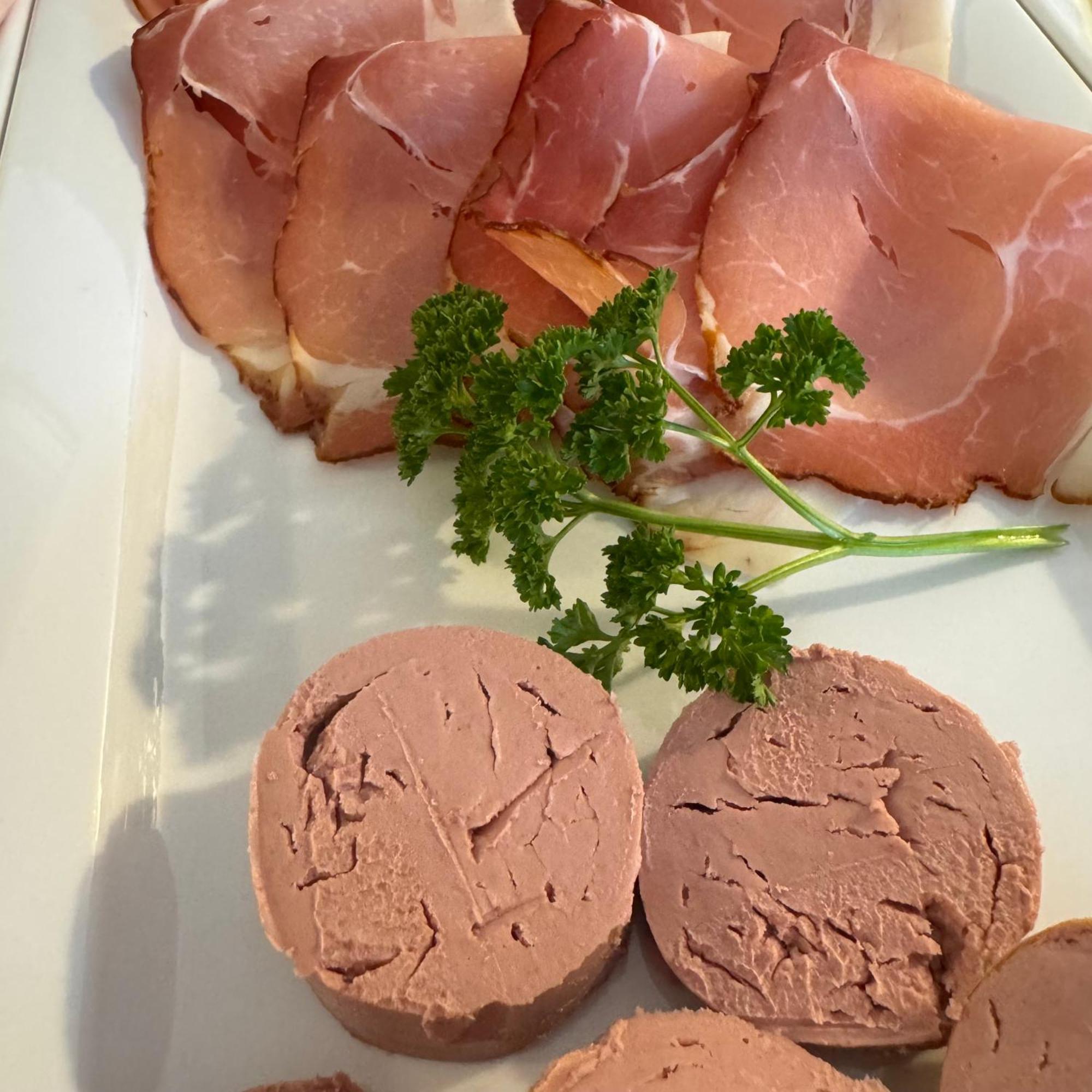 Weingut Tiliahof Bed and Breakfast Brauneberg Buitenkant foto