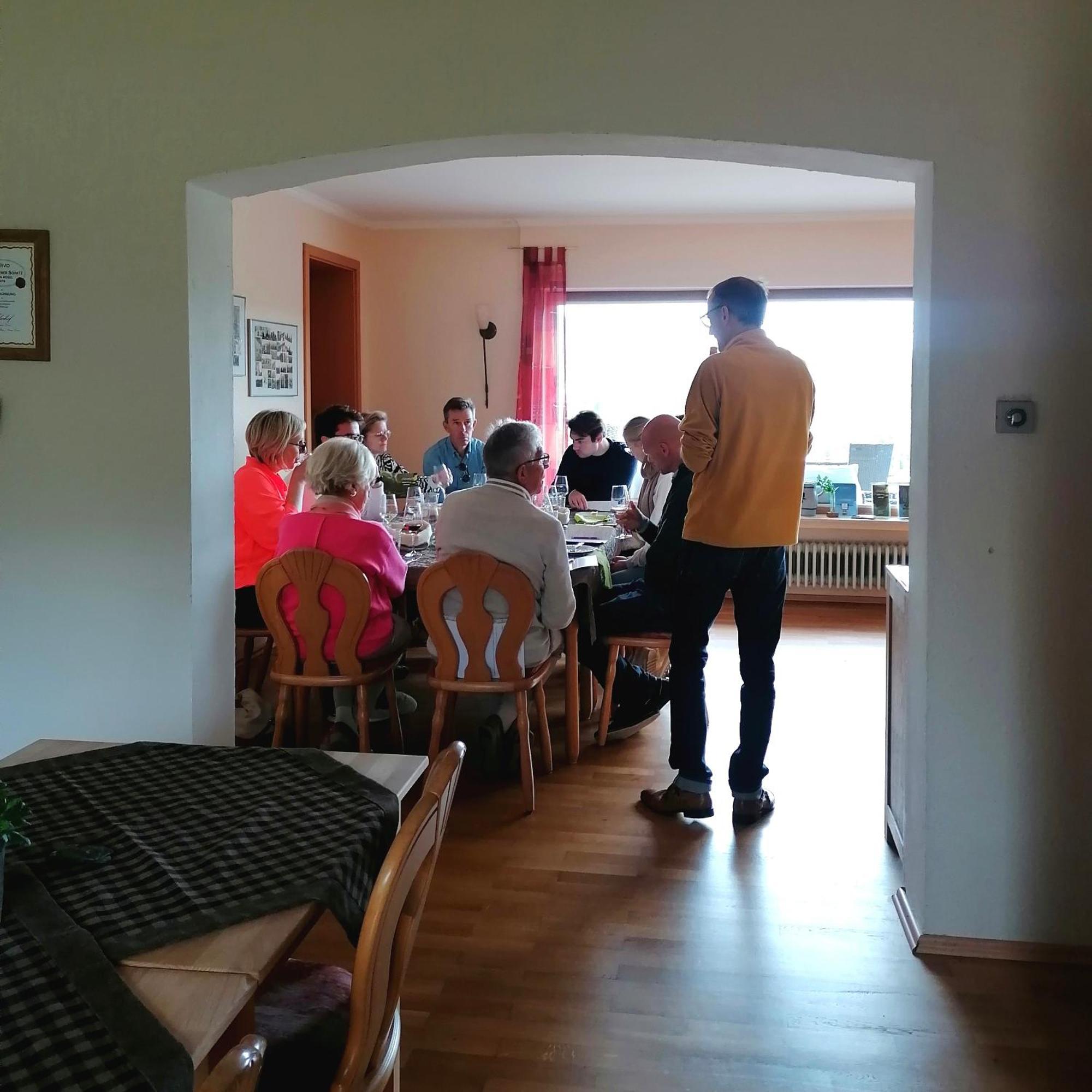 Weingut Tiliahof Bed and Breakfast Brauneberg Buitenkant foto